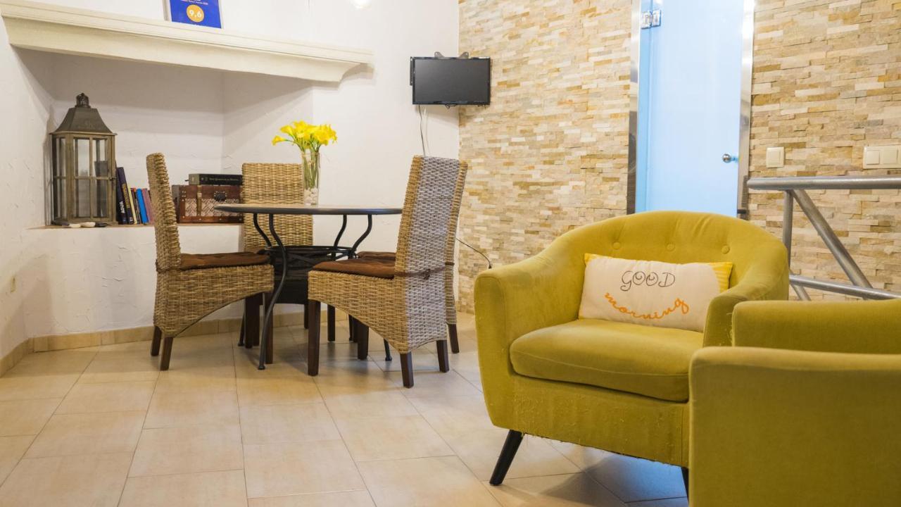 El Patio Del Arrayan - Apartamentos Aloha Toledo Bagian luar foto